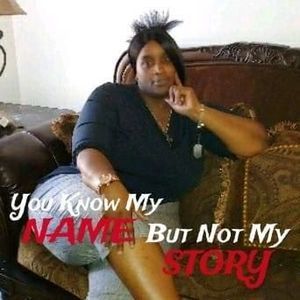 Meet your Posher, Tia